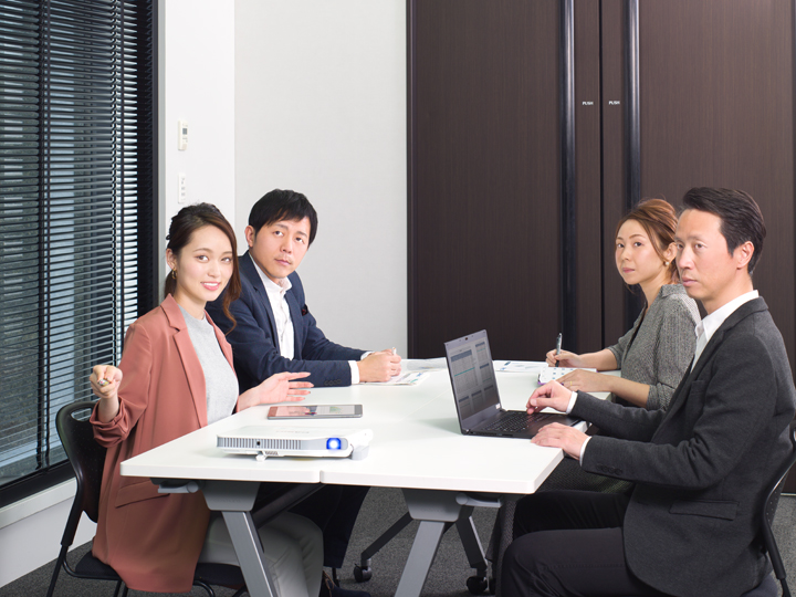 XJ-A257 | スリムモデル | プロジェクター | CASIO