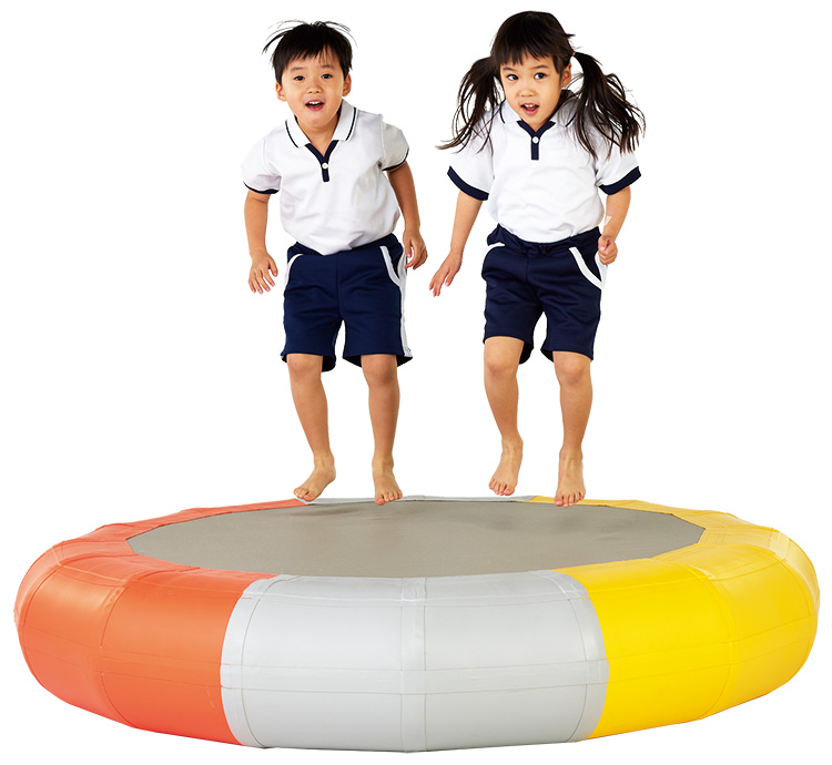 やわらかエアートランポリン | マット類 | 運動遊具 | 学研 保育用品