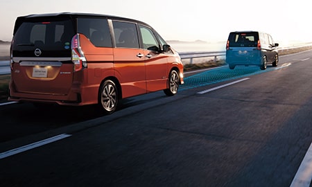 セレナ（日産）XV（2020年8月）｜カタログから中古車を探すなら