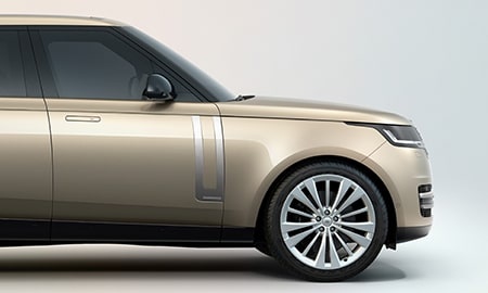 レンジローバー（ランドローバー）オートバイオグラフィー D350