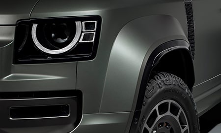 ディフェンダー（ランドローバー）オクタ エディションワン（2024年3月