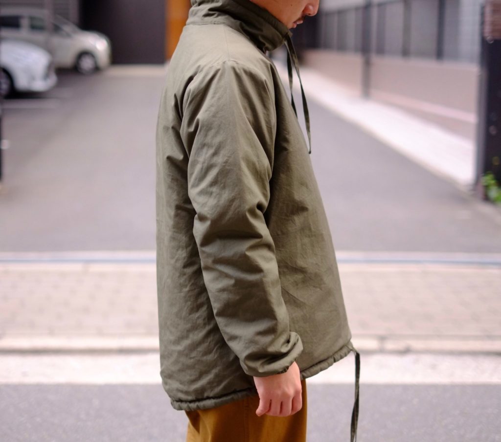 Insulated Mock Neck Pullover (MONITALY) | CATHEDRAL（カセドラル）