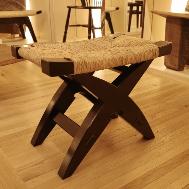 7つのラッシチェア－松本民芸家具 Forming the Folk Art Interior