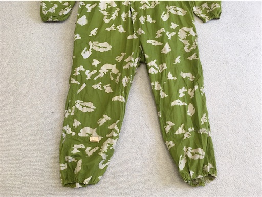 訳あり品です！【旧ソ連の軍服】リバーシブル迷彩カバーオール（KLMK