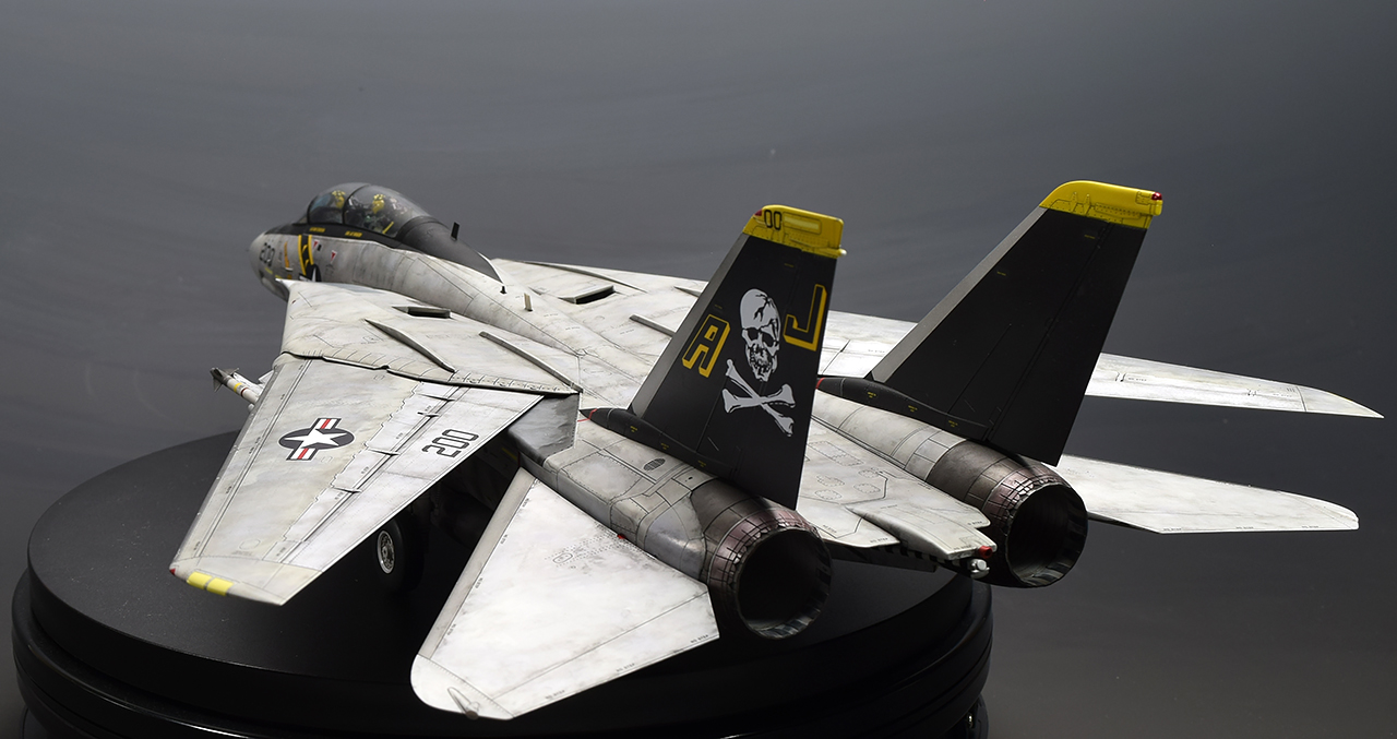 タミヤ1/48 F-14D TOMCAT ジョリーロジャース仕様VF-103 F-14B