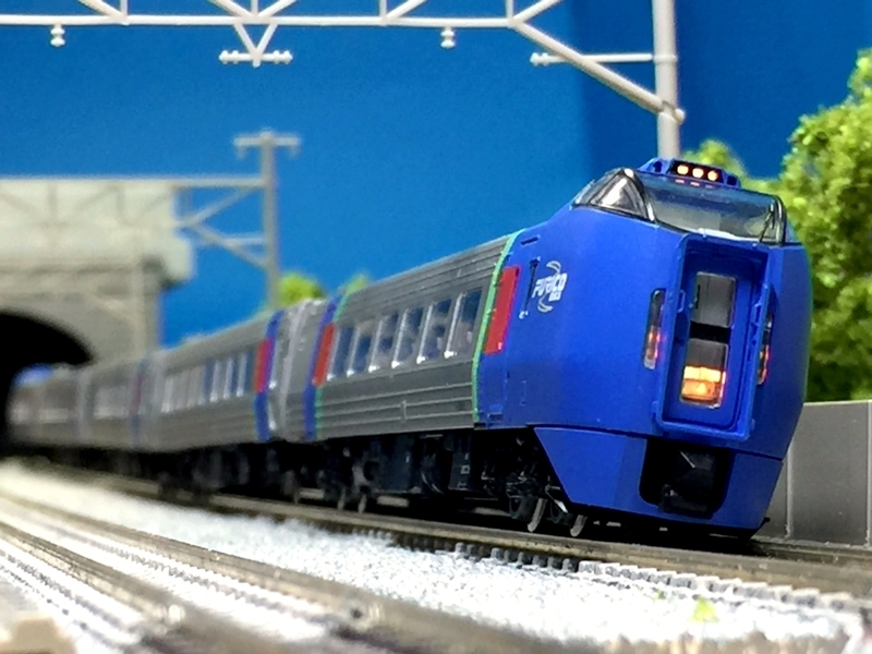 マイクロエース キハ283系 入線！ - 休日の屋根裏