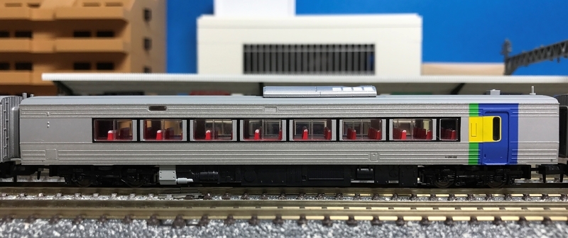 マイクロエース キハ261系「スーパー宗谷」入線 - 休日の屋根裏