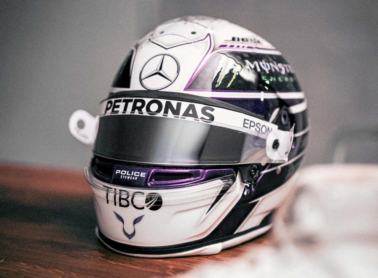 ハミルトン、2020年F1シーズンに向けてヘルメットデザインを大きく変更