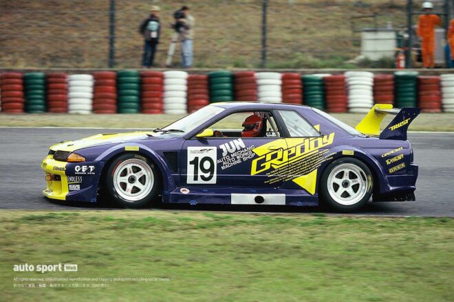 トムス／童夢84C』ポルシェを下し初めて全日本戦を制したトヨタCカー