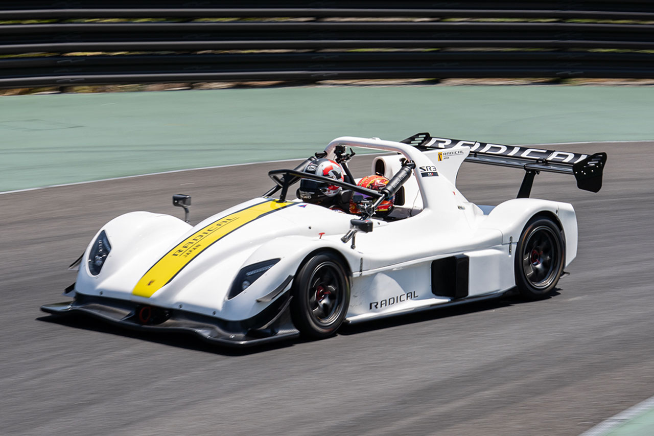 最近乗ったクルマで一番横Gが強かった」田中哲也が語るラディカルSR3