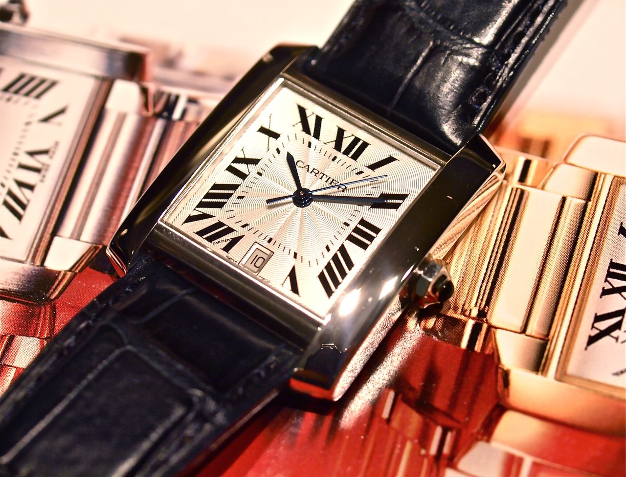 スクエアの魅力：カルティエ タンクフランセーズ」2012年9月14日