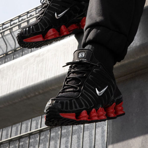個性派のスニーカーをお探しの方必見！Nike x Skepta Shox TL｜JOYRIDE