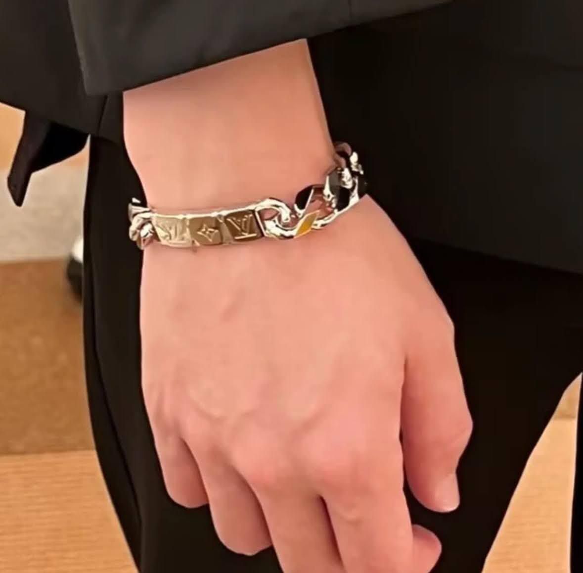 お洒落メンズ♪ LouisVuitton チェーンブレスレット (Louis Vuitton