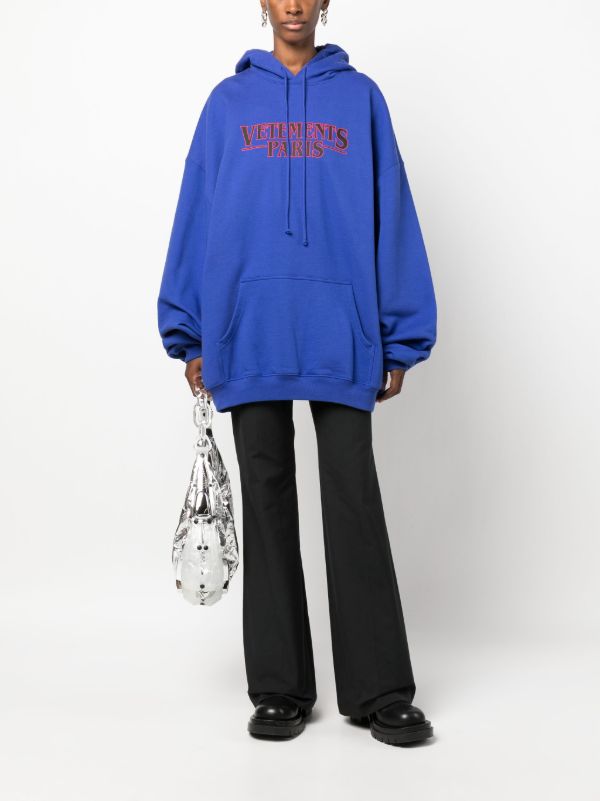 VETEMENTS ロゴ パーカー | ブルー | FARFETCH JP