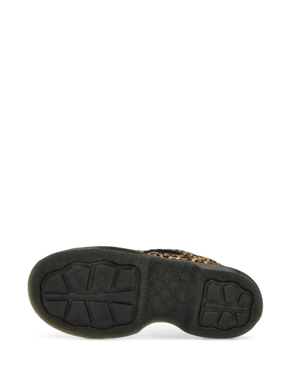 Dr. Martens Buzz 5i スニーカー | ブラウン | FARFETCH JP