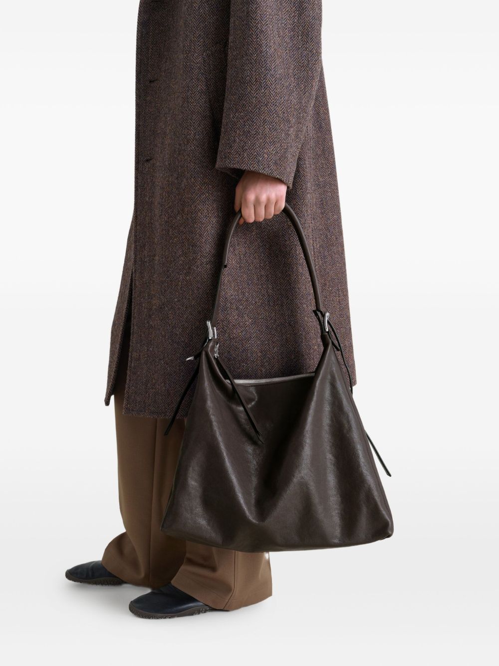 LEMAIRE Belted Hobo Leather Shoulder Bag | Brown | FARFETCH CA