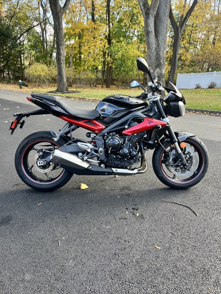 695dac56be50f910970ee925.jpg?