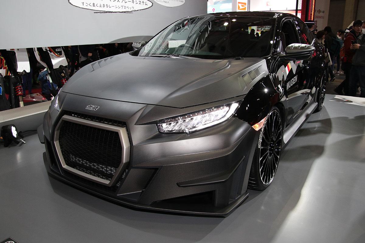 車両代込1000万円オーバー!? 無限のシビックタイプRコンプリート