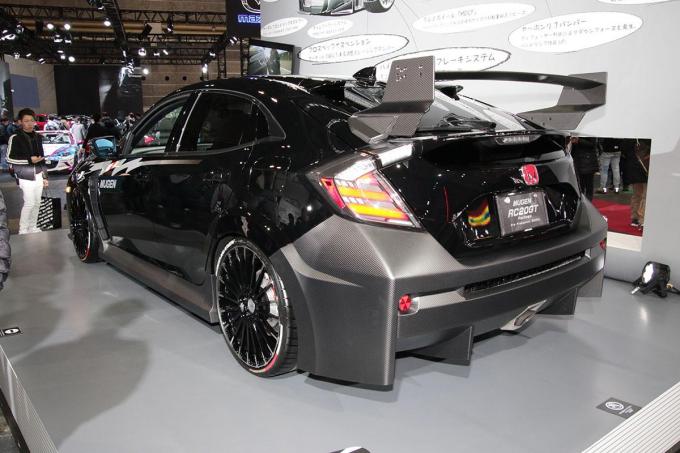 車両代込1000万円オーバー!? 無限のシビックタイプRコンプリート