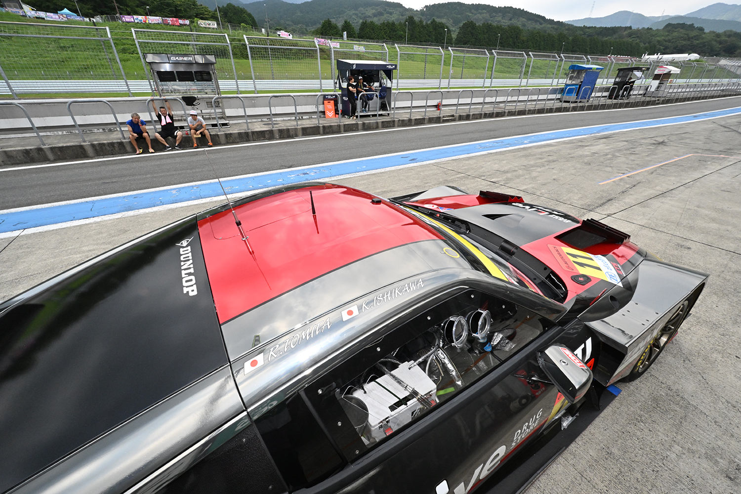 GT300クラスにデビューした「Z」は直線が速いだけに今後の活躍に期待