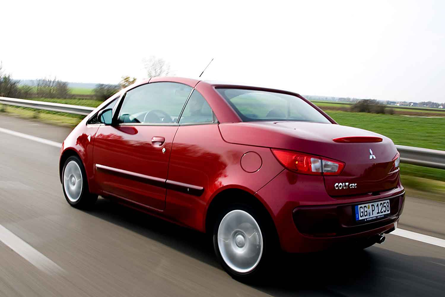 三菱のオープンモデル「コルトCZC」を知ってるか!? あまりにも奇妙な