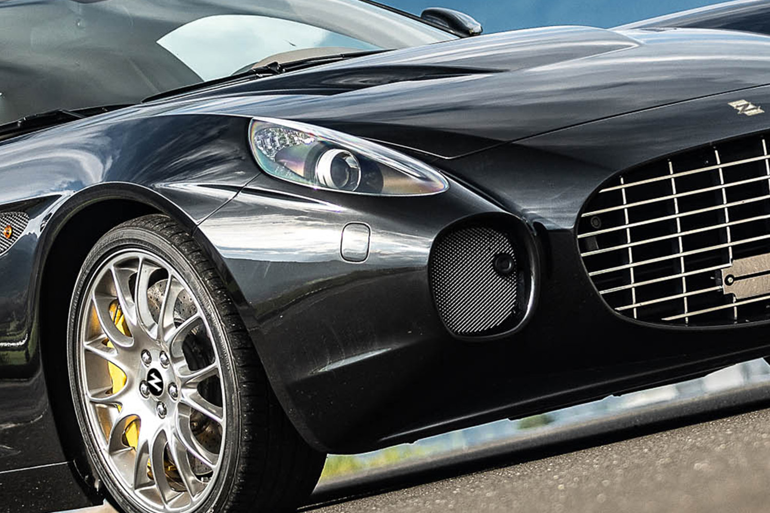 フェラーリとザガートの伝統を1台に融合した「フェラーリ599GTZ