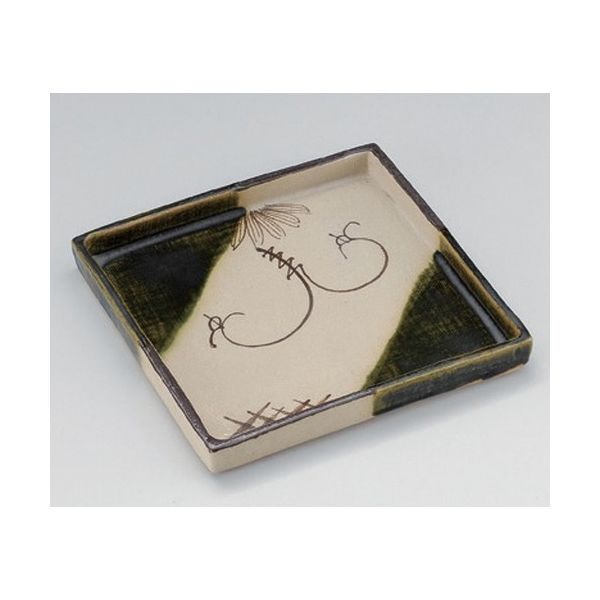 アースモス 美濃焼 角皿（小） 赤津焼織部つる花口変り皿 (1個入