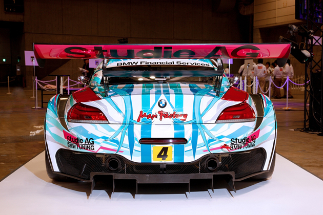 グッドスマイルレーシング、初音ミクを描いたGTマシン「BMW Z4 GT3」で