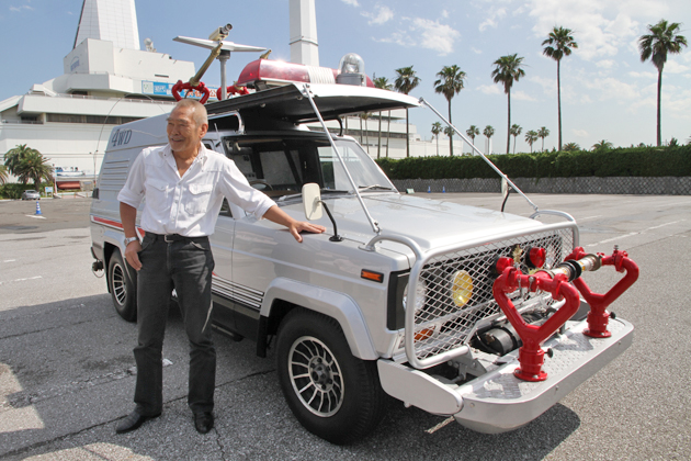 西部警察「日産 サファリ 4WD」、 ゲン(苅谷俊介)の運転で30年ぶりの