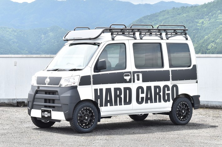 軽バンをもっと便利にカッコよくカスタムしたい人は必見！ 仕事や