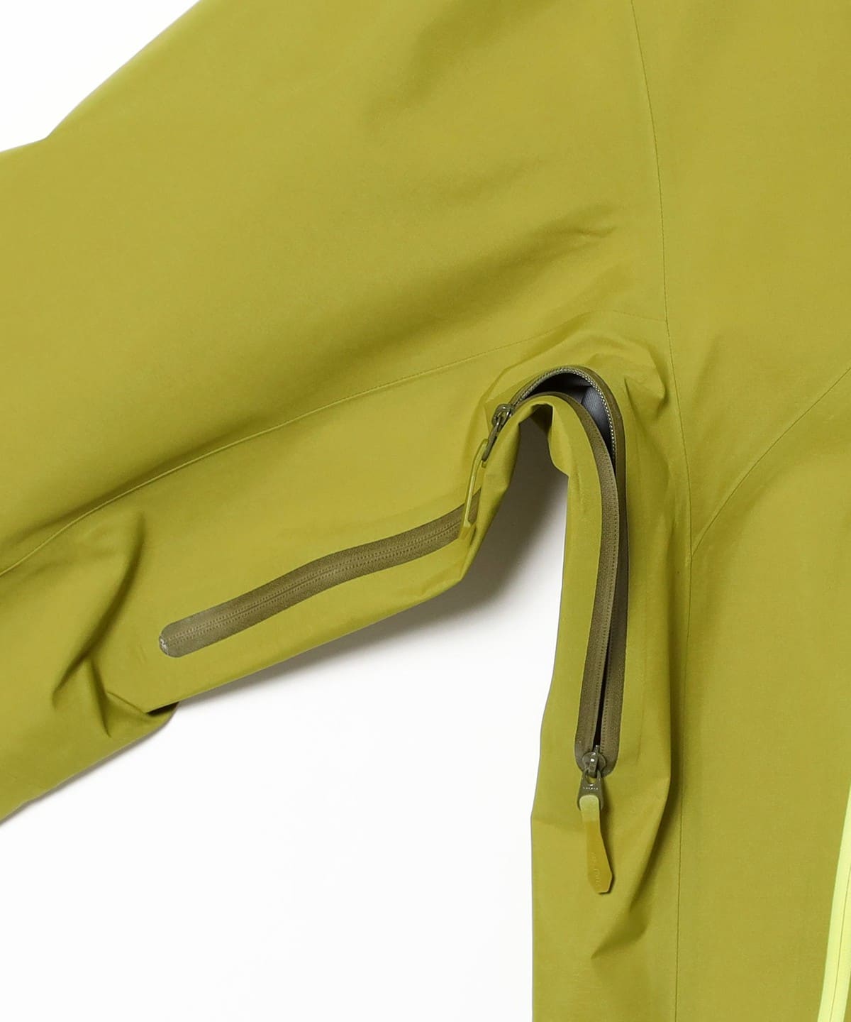 BEAMS (BEAMS) [EXCLUSIVE] ARC'TERYX / Beta SL Jacket M (Blouson