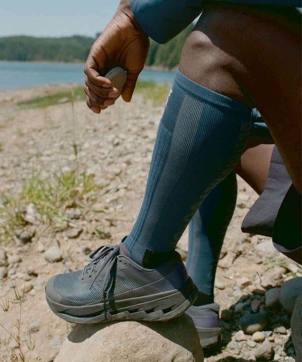 BEAMS（ビームス）【別注】On × REI Co-op / Cloudultra 3（シューズ