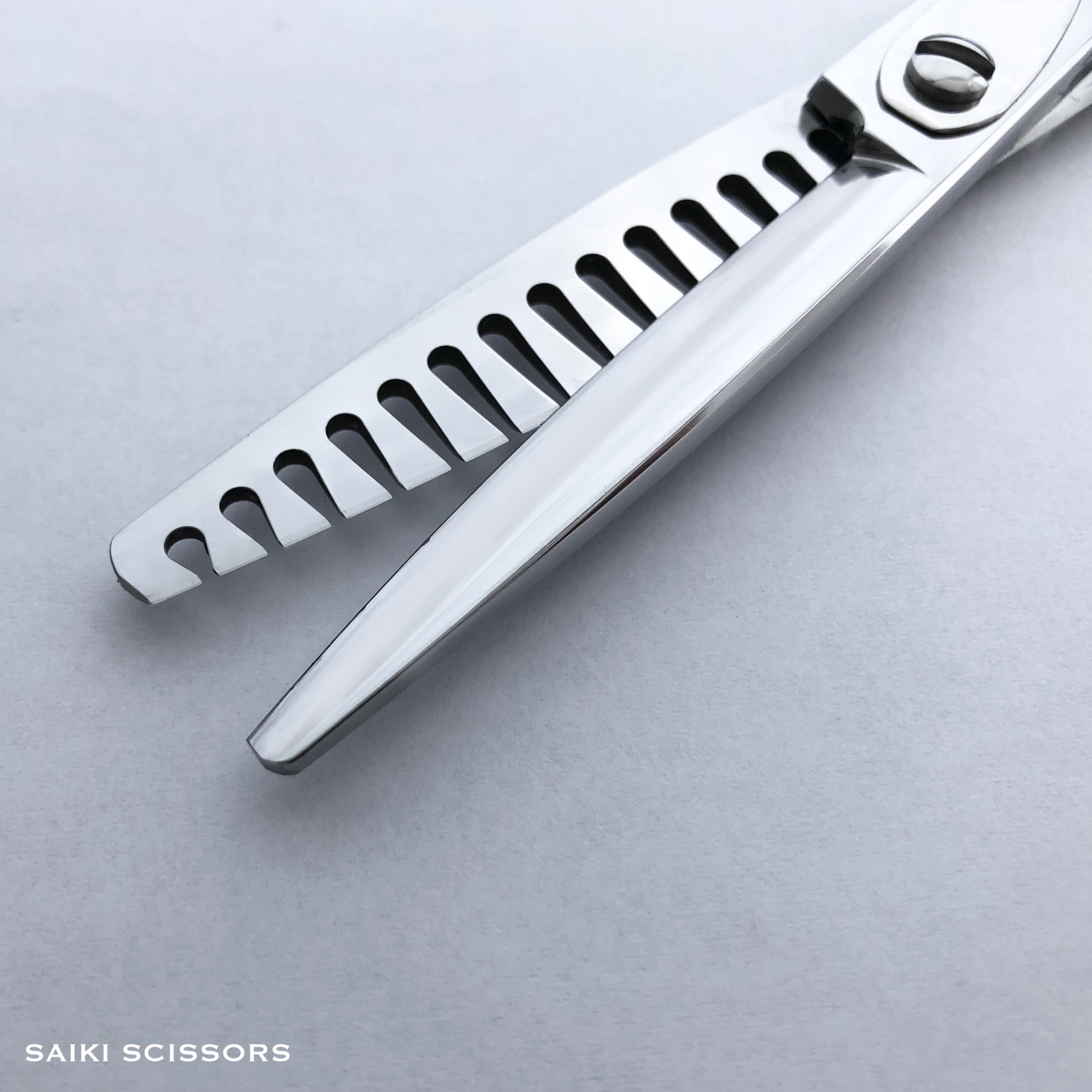 YX14N - 髪を傷めない美容ハサミ｜サイキシザーズ