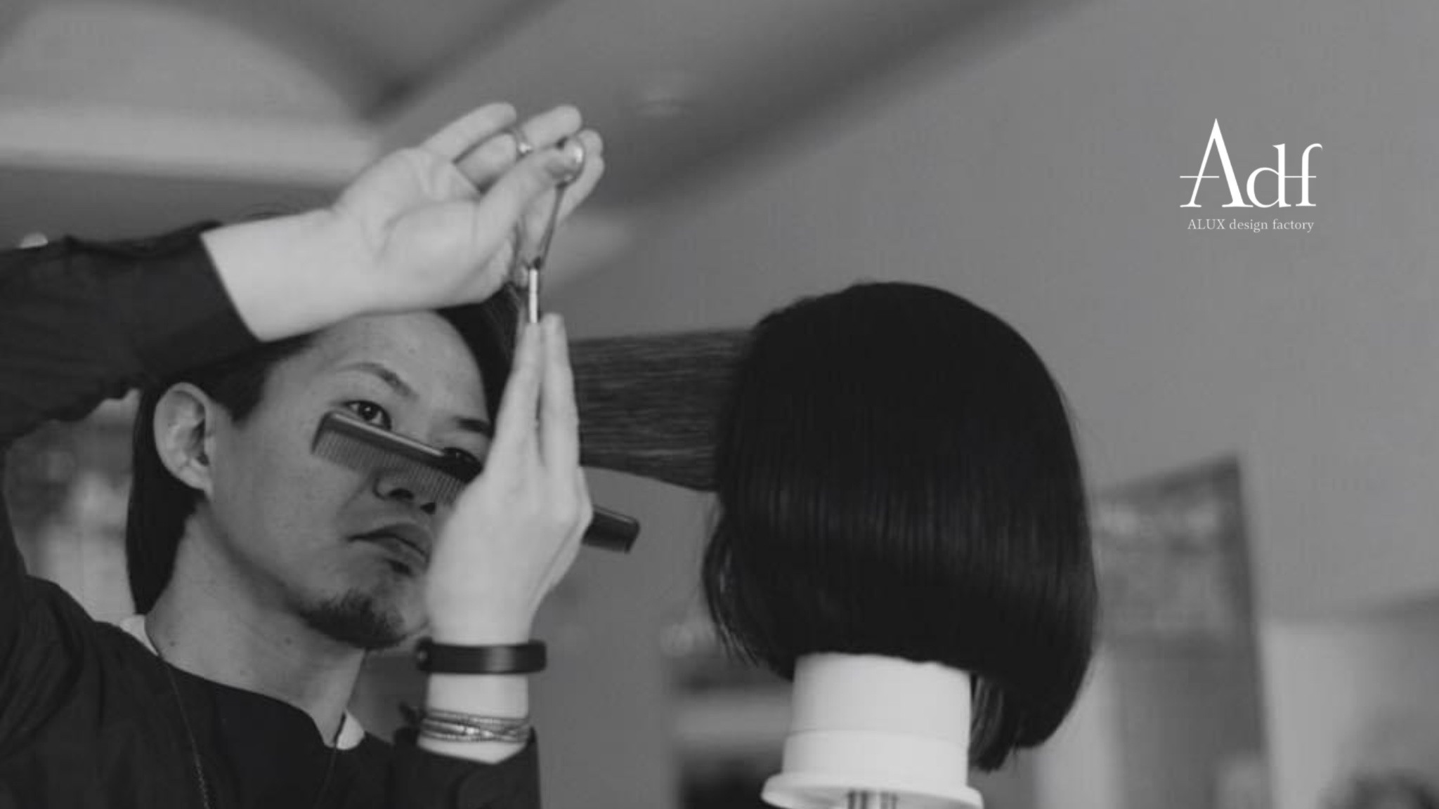 スパスパ爽快に切れる理美容師サロン仕用シザーカットバサミ♪トリマー