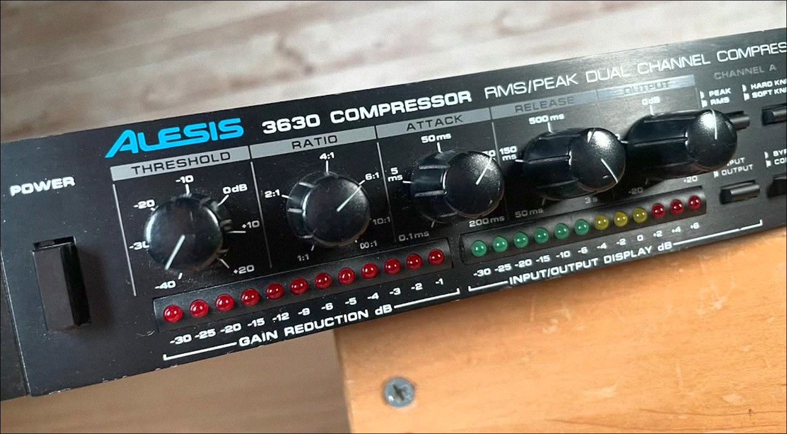 Alesis 3630: The Daft Punk Compressor - gearnews.com