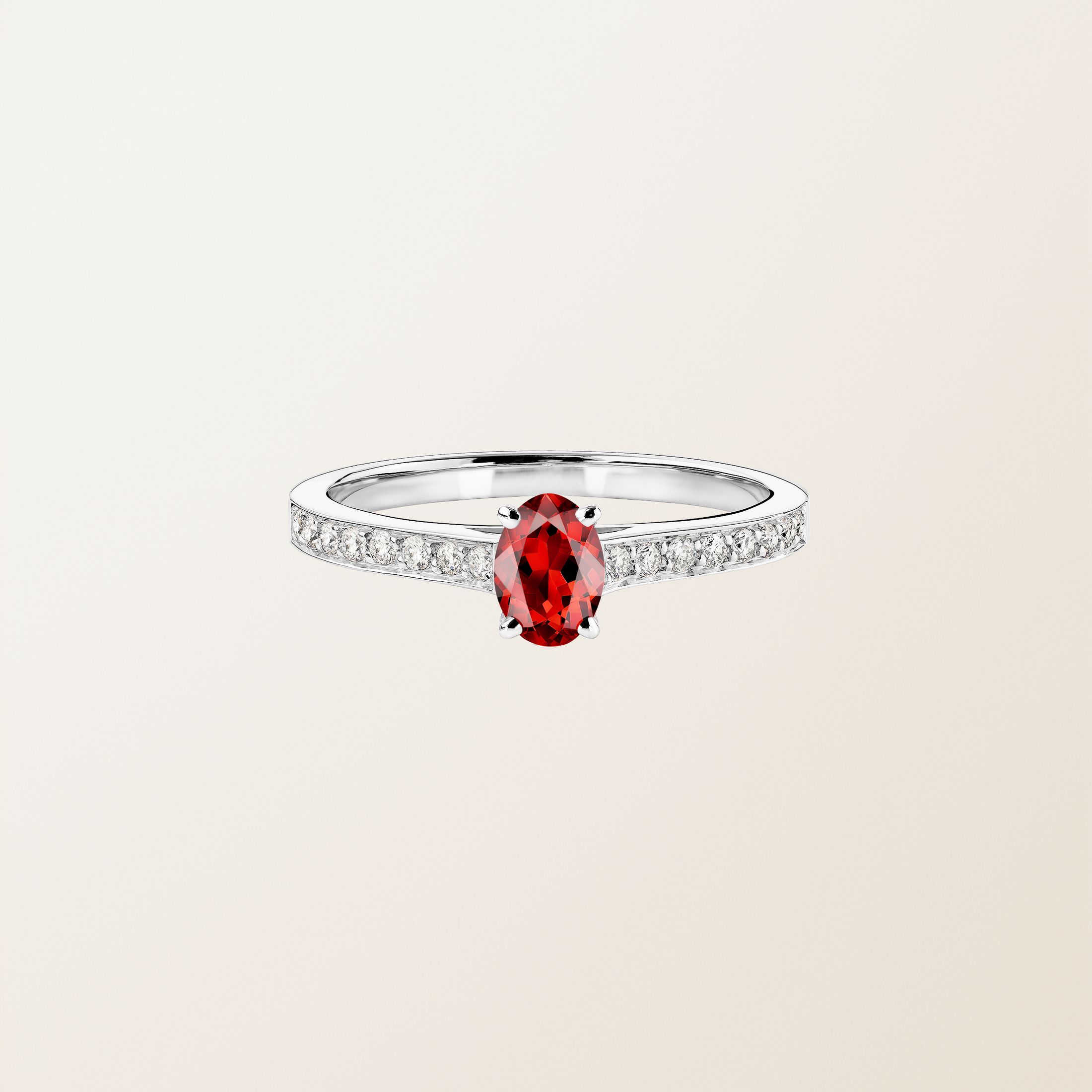 リング プラチナ950 ガーネット Lady Ovale Pavée