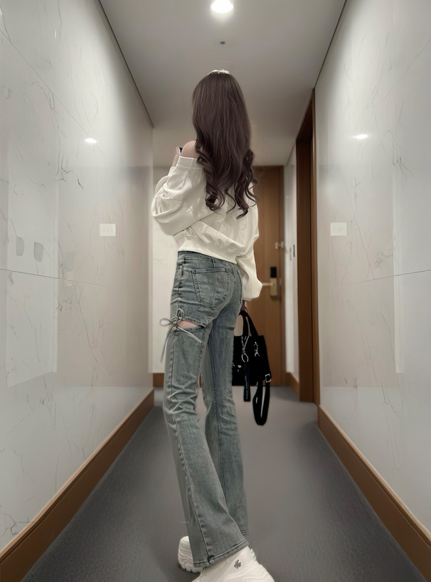 サイドカットアウトリボンフレアデニムパンツ[cu578] | レディース