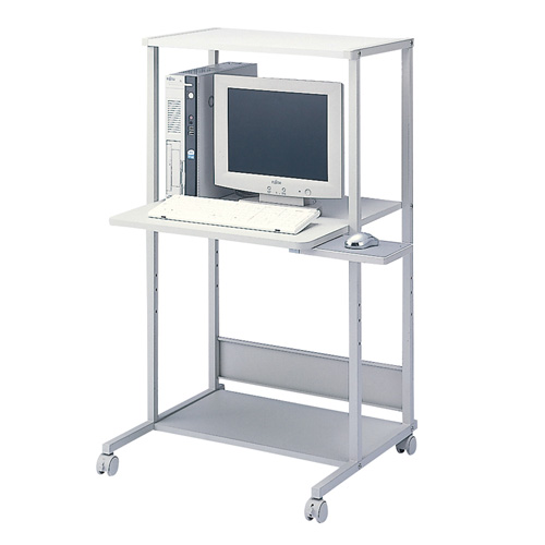 サンワサプライ】幅650mmでありながらPC一式を収容可能な上棚奥行き