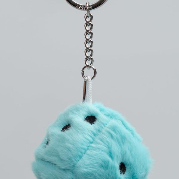 STUSSY FUZZY DICE KEYCHAIN : 월드피스 다이어트