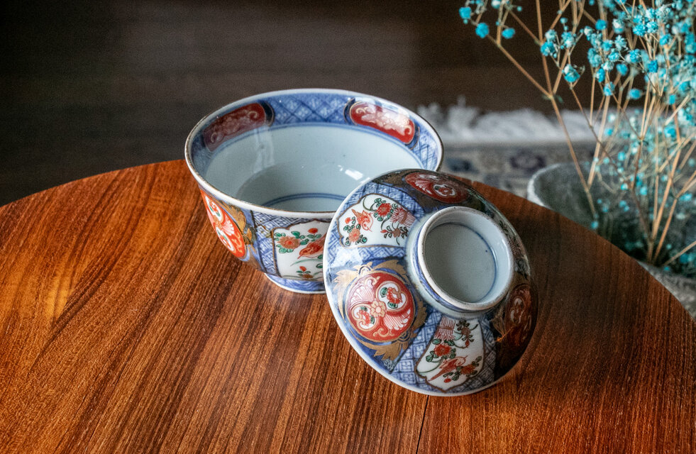 古伊万里 染錦 花鳥文 蓋茶碗 明治時代 D606 | iichi 日々の暮らしを