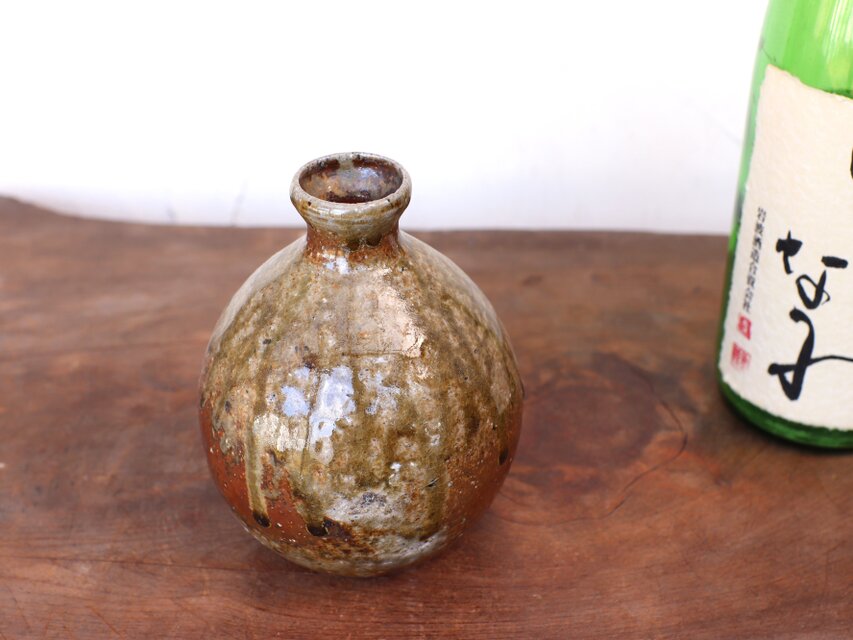 備前焼 徳利 t-145 | iichi 日々の暮らしを心地よくするハンドメイドや