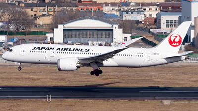 JA823J - Boeing 787-8 Dreamliner - Japan Airlines - Flightradar24