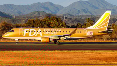 JA09FJ - Embraer E175STD - Fuji Dream Airlines - Flightradar24