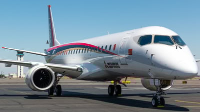 JA21MJ - Mitsubishi MRJ90STD [10001] - Flightradar24