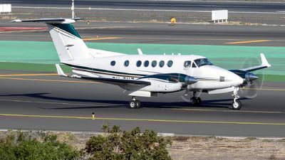 PH-ZHZ - Beech 200 Super King Air - Zeusch Aviation - Flightradar24