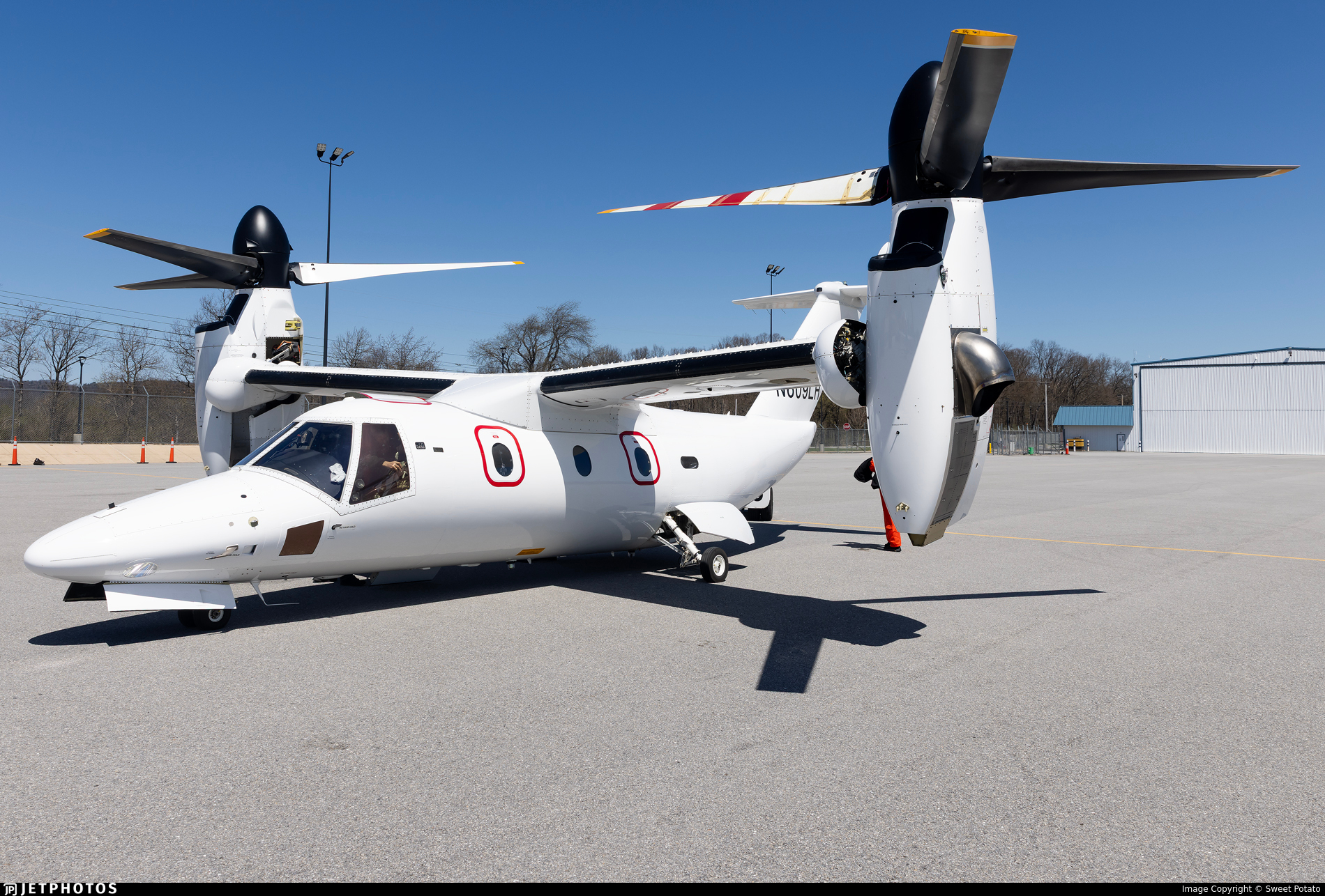 N609LH | Agusta Westland AW609 | Agusta-Westland | Sweet Potato