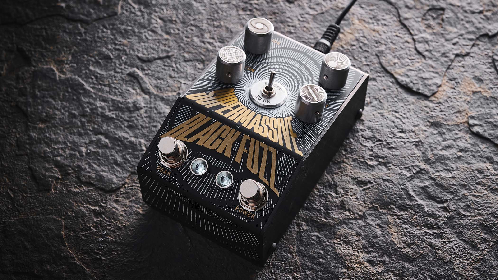 Mad Professor's Super Black pedal puts classic Blackface tone in a