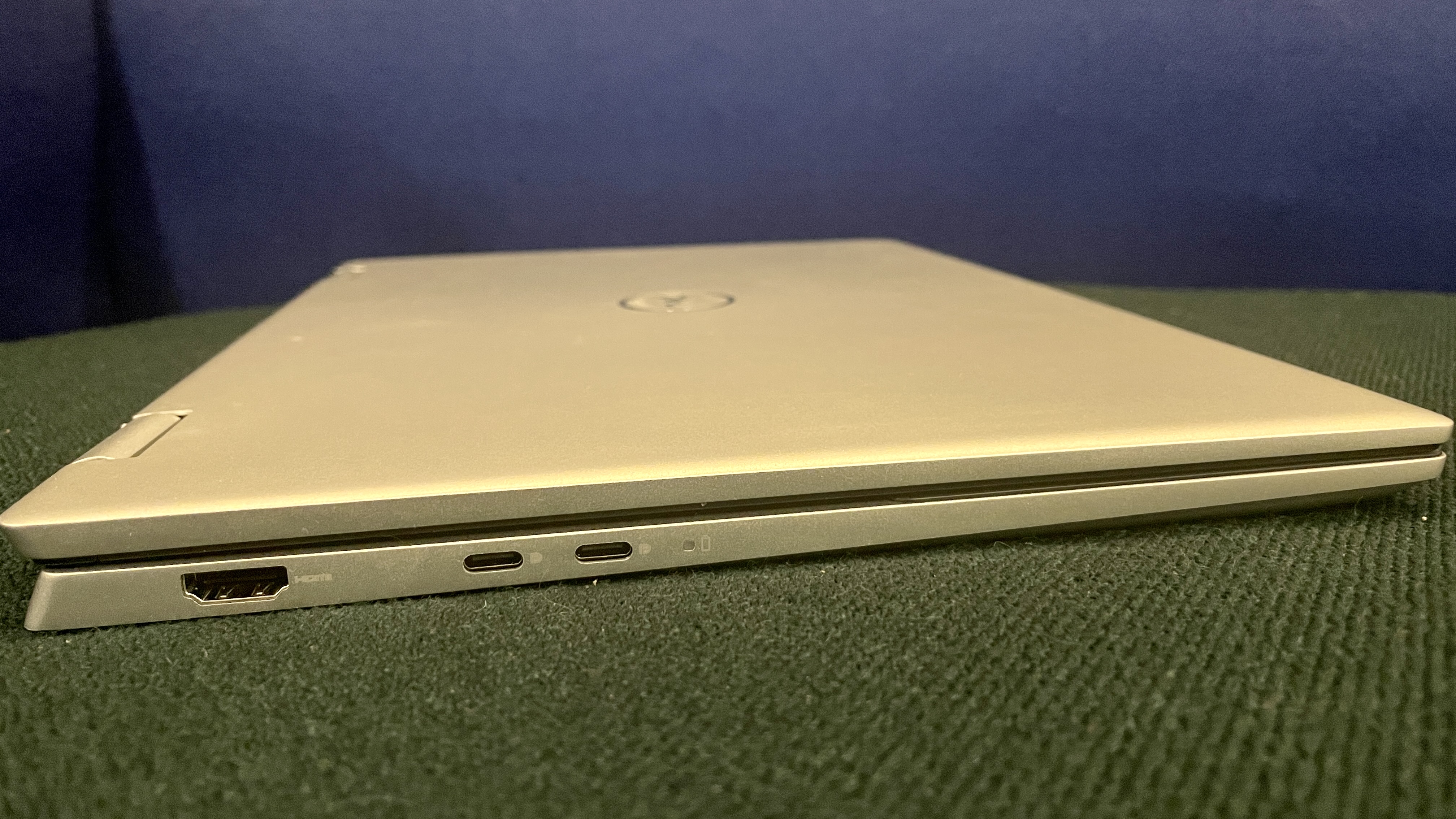 Dell Inspiron 14 2-in-1 (7420) Review: Budget 2-in-1 Performer