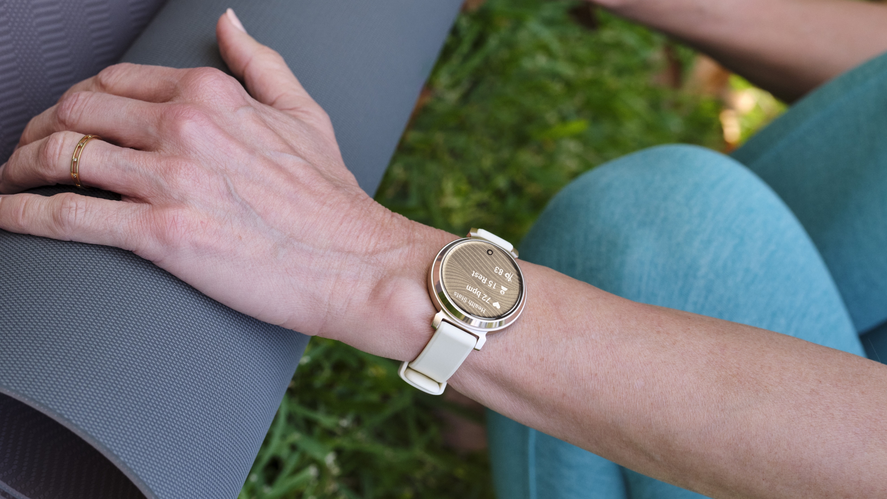 Garmin Lily 2 hybrid watches provide a gorgeous, scaled-back