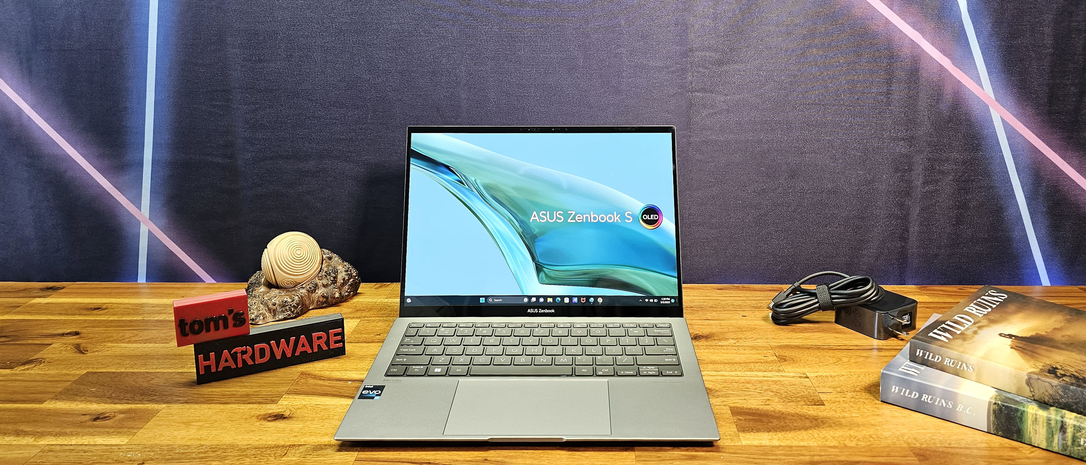 Asus Zenbook S 13 OLED (UX5304) Review: Pretty, But Maybe Too Thin